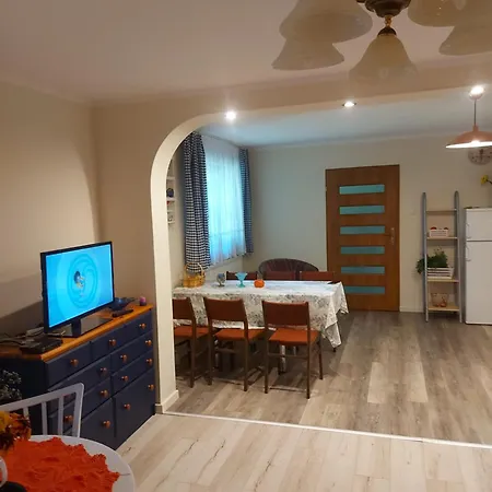 Apartment Ogrod Palacowy Zlocieniec